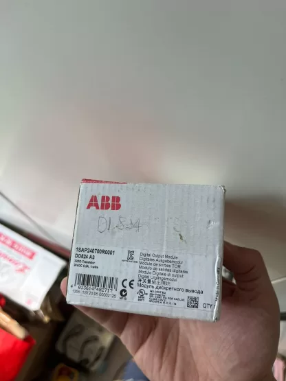 DO524 ABB PLC Digital Output Module, Surplus Material, Almost New with Packaging - Image 4